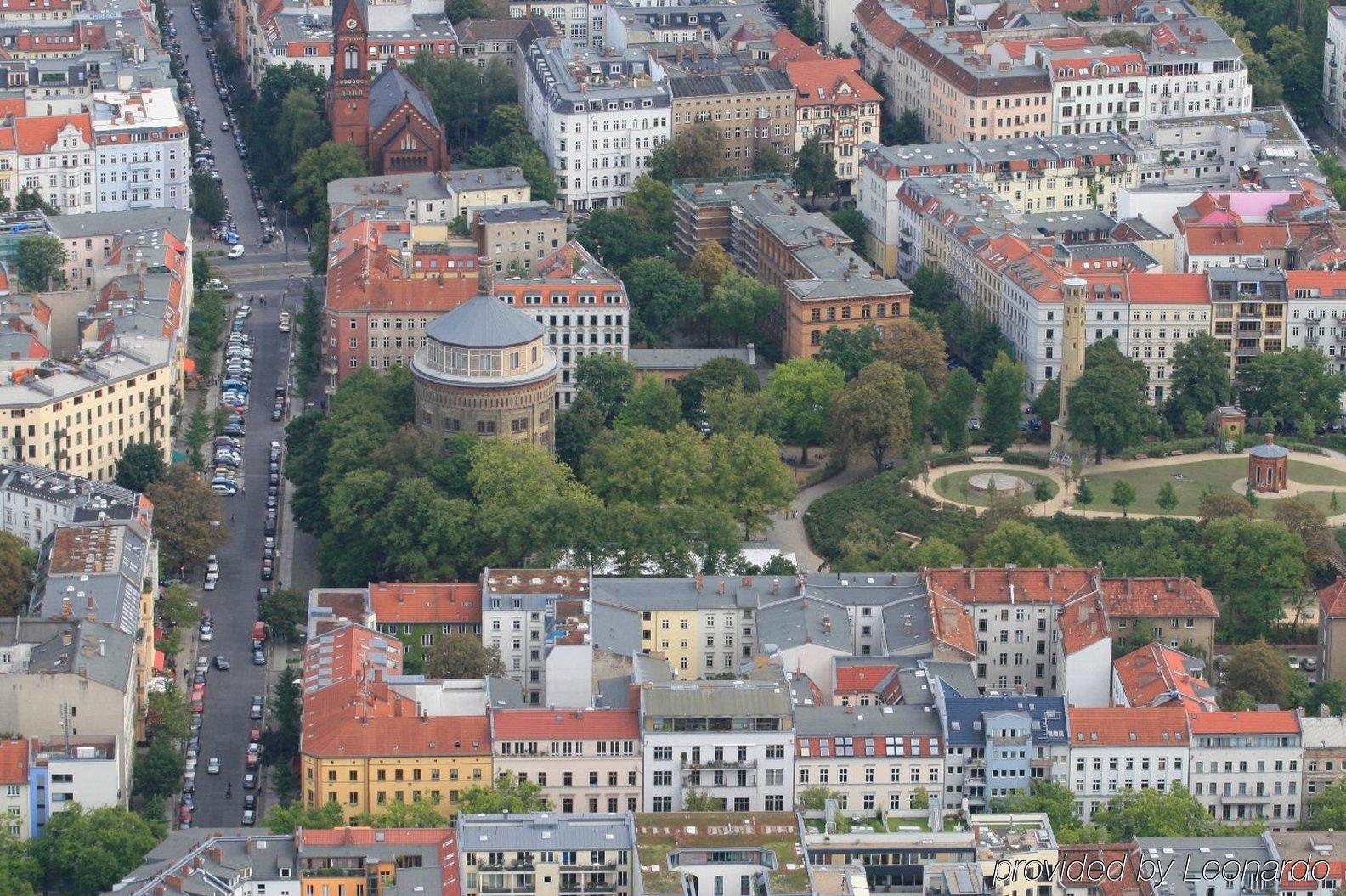 Hotel & Apartments Zarenhof Berlin Prenzlauer Berg Exterior photo